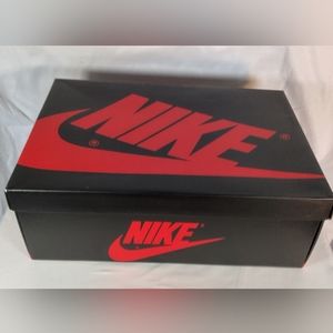 Air Jordan 1 Retro High OG Summit White Clay Green Black Nike replacement box